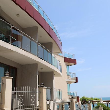 Petrov Family Hotel Nesebar Esterno foto